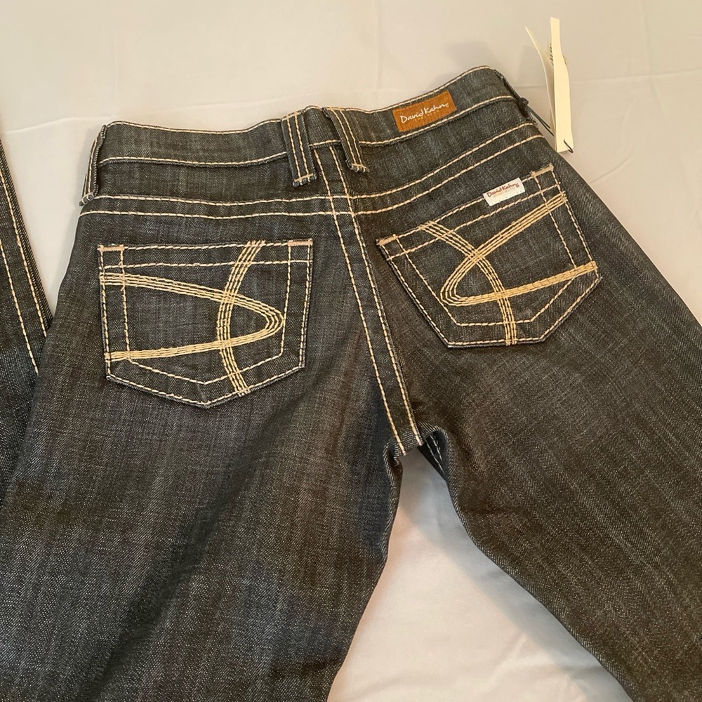 David Kahn size26 in PLMBC color, inseam 34